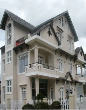 Khách Sạn YK Home Villa Đà Lạt