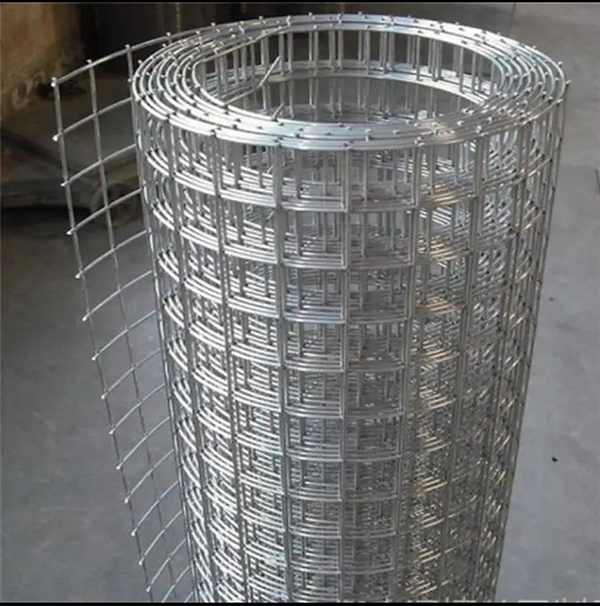 Gia Công Đột Dập Cơ Khí Phong Linh – Công Ty TNHH Sản Xuất Và Thương Mại Phong Linh