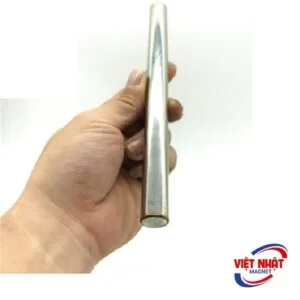 Nam Châm Việt Nhật