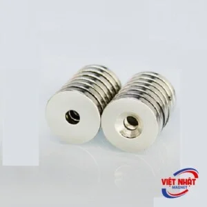 Nam Châm Việt Nhật