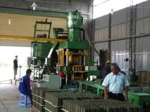 Công Ty Cổ Phần Chế Tạo Máy Và Sản xuất Vật Liệu Mới Trung Hậu