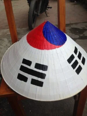 Cơ Sở Sản Xuất Bán Buôn Nón Huế – Nón Bài Thơ