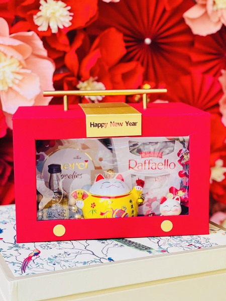 Quà Tặng Hoàng Long – Công Ty TNHH Du Lịch Và Thương Mại Hoàng Long