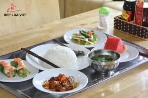 Công Ty TNHH MTV Cung Cấp Suất Ăn Công Nghiệp Tú Hảo