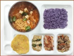 Công Ty TNHH Dịch Vụ Ăn Uống Ba Sao