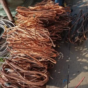 Thu Mua Phế Liệu Hà Tuyền – Công Ty TNHH Thương Mại Dịch Vụ Và Sản Xuất Hà Tuyền