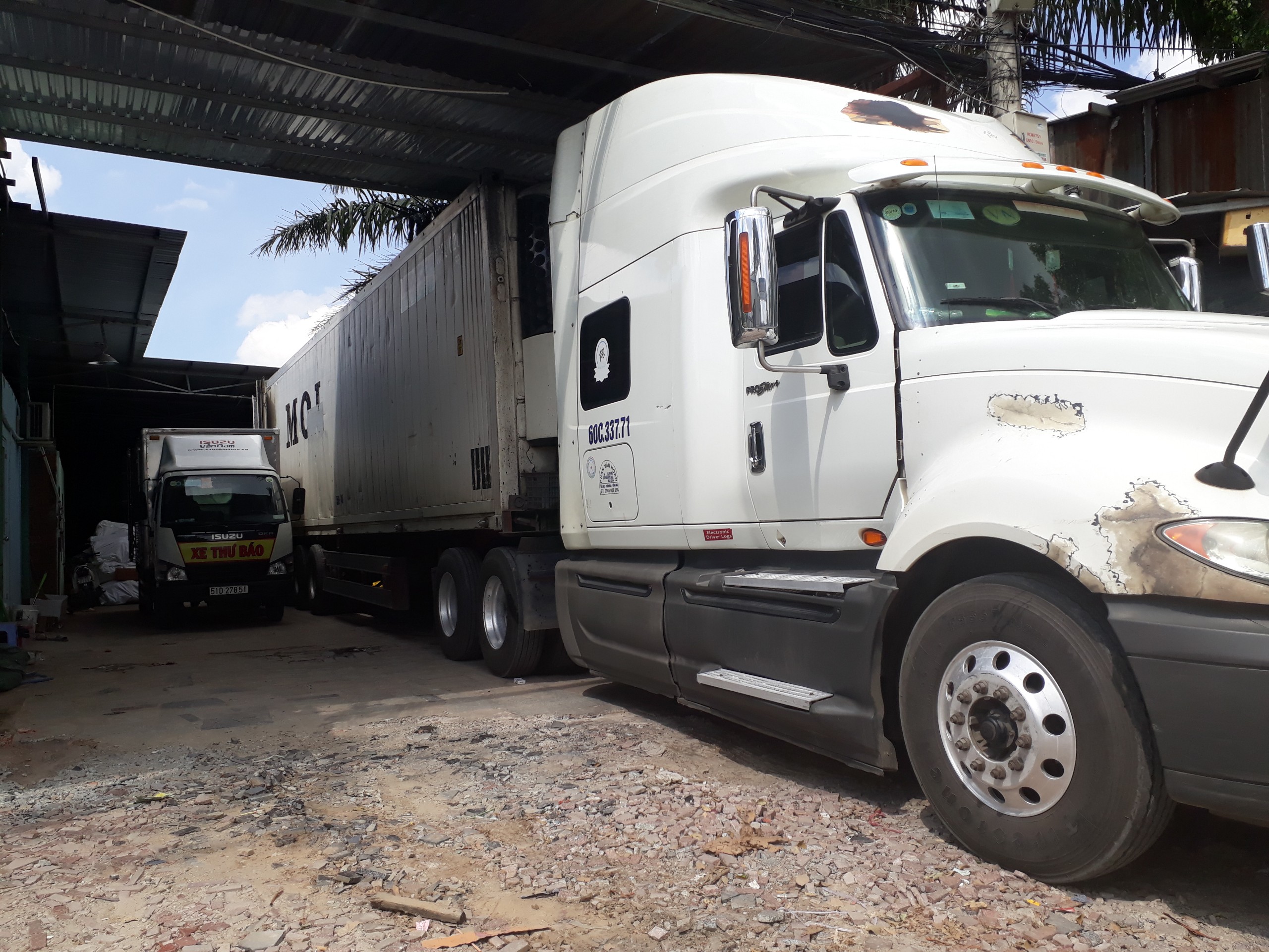 Công Ty TNHH Vận Tải Tín Thành