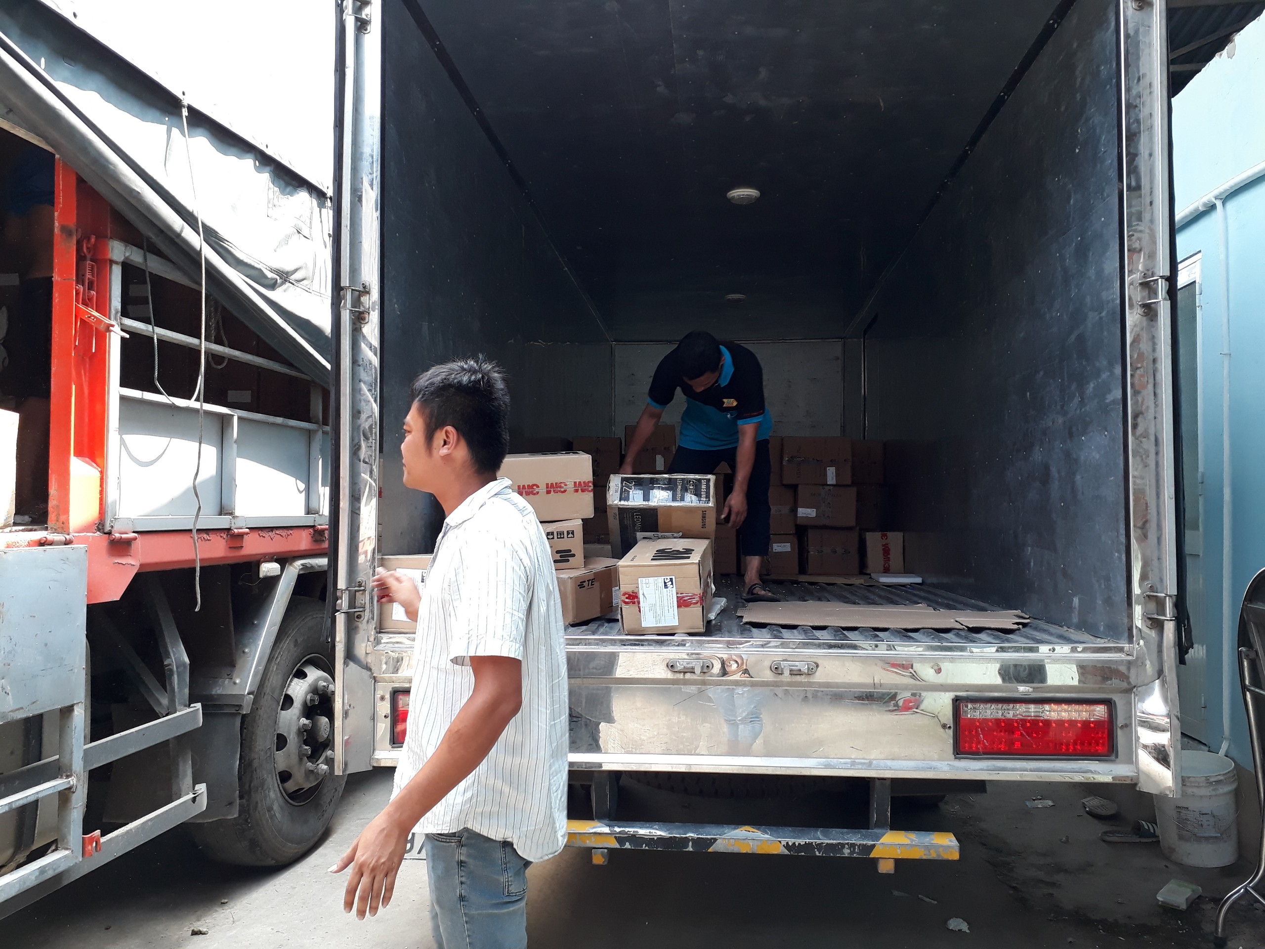 Công Ty TNHH Vận Tải Tín Thành