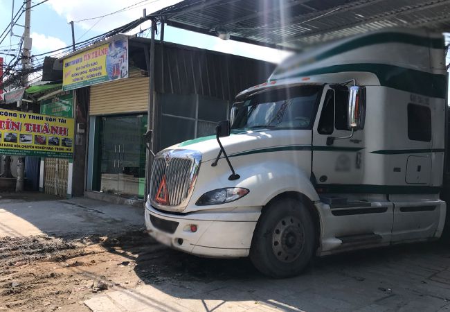 Công Ty TNHH Vận Tải Tín Thành
