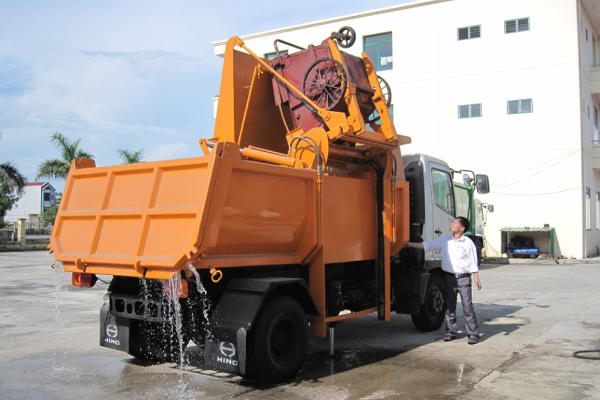 Xe Chuyên Dụng Minh Long – Công Ty Cổ Phần Đầu Tư Xuất Nhập Khẩu Quốc Tế Minh Long