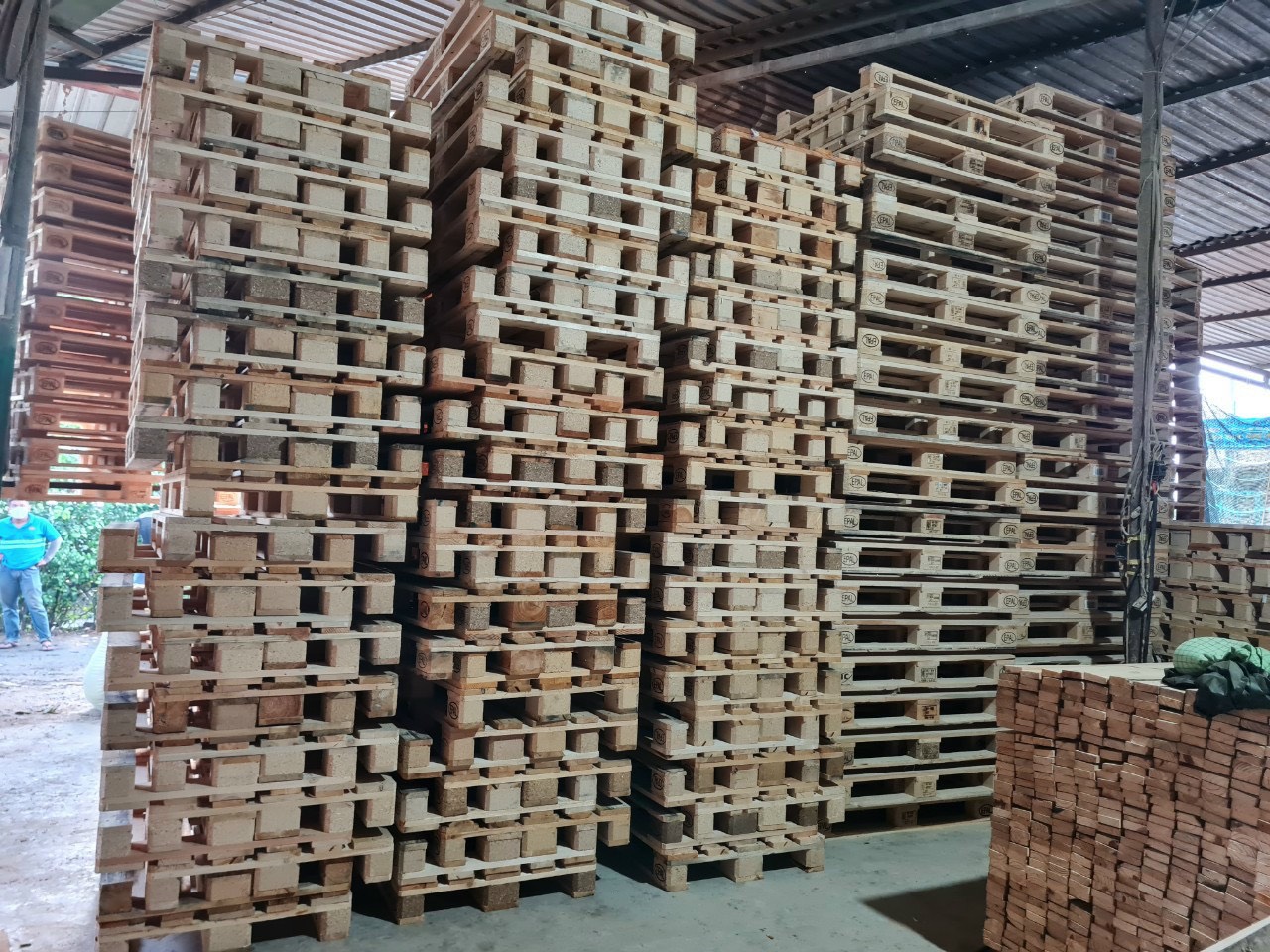 Cơ Sở Pallet Duy Tài