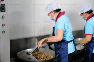 Suất Ăn Công Nghiệp Đại Đức Tài – Công Ty TNHH Thương Mại Dịch Vụ Đại Đức Tài
