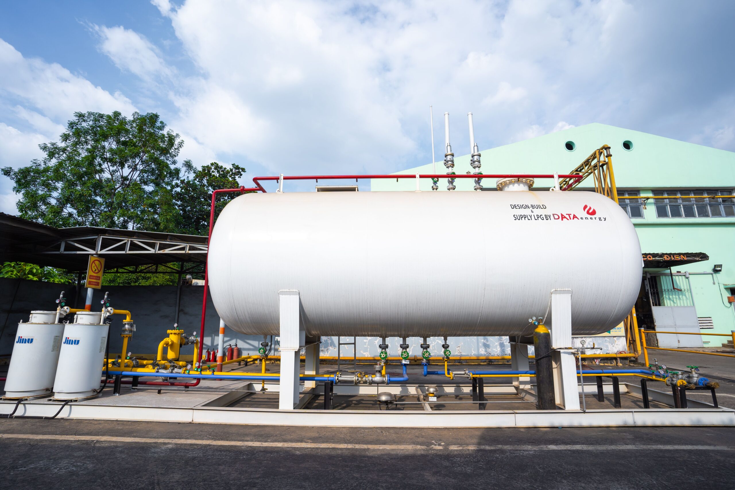 Thi Công Lắp Đặt Hệ Thống Gas Công Nghiệp – Công ty TNHH Năng Lượng DATA