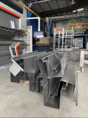 Công Ty TNHH Công Nghệ ứng Dụng Tiệm Linh