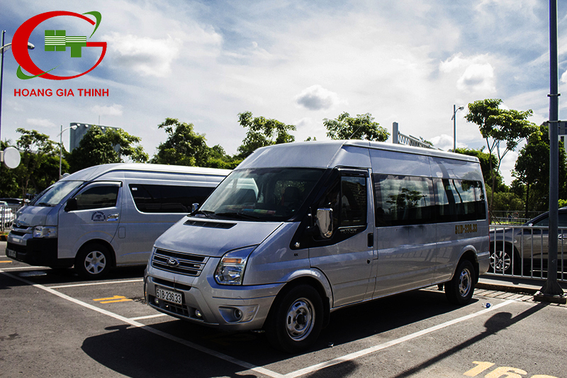 Cho Thuê Xe Du Lịch, Xe Limousine, Xe Vip Cao Cấp  – Công Ty TNHH Dịch Vụ Tổng Hợp Hoàng Gia Thịnh