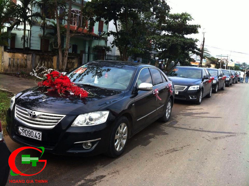 Cho Thuê Xe Du Lịch, Xe Limousine, Xe Vip Cao Cấp  – Công Ty TNHH Dịch Vụ Tổng Hợp Hoàng Gia Thịnh