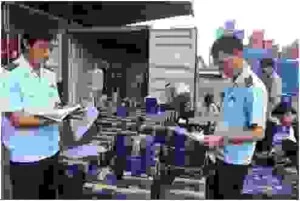 Công Ty TNHH TM DV XNK Lộc Vừng Đỏ