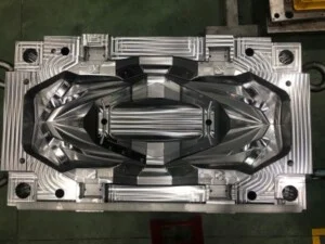 Công Ty Cổ Phần Việt Chuẩn