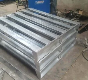 Gia Công Pallet Sắt Châu Phát – Công Ty TNHH SX TM Xây Dựng Cơ Khí Châu Phát