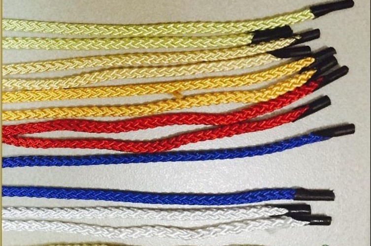 Xưởng Sản Xuất Dây Giày