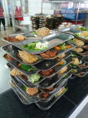 Suất ăn Công nghiệp Nhật Lâm – Công ty CP Thương Mại & Dịch Vụ Nhật Lâm