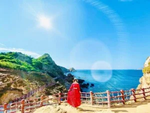 Công Ty  TNHH Thương Mại Dịch Vụ Du Lịch Vân Quang