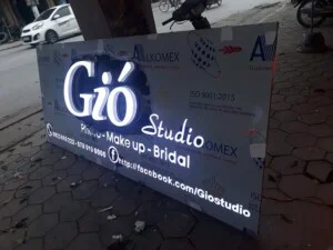 Công Ty TNHH Bảng Hiệu Việt